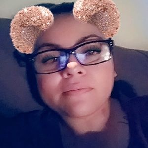 Meet your Posher, Ana karen